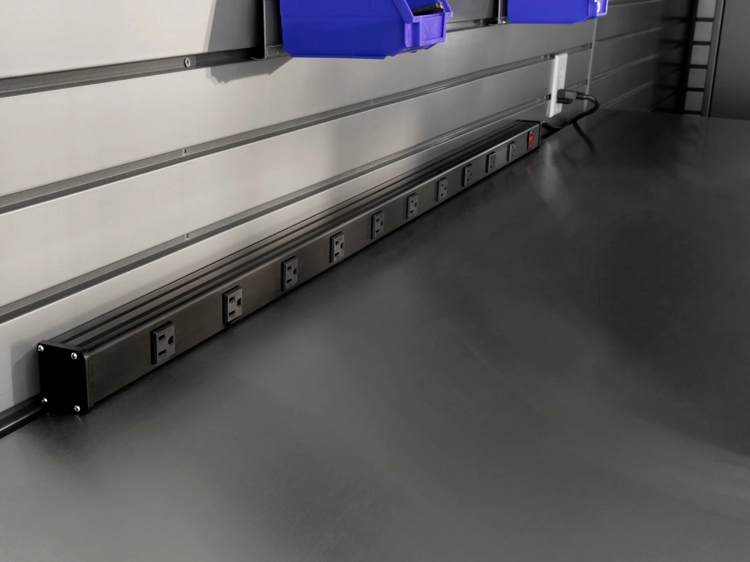 NewAge Products 10-Outlet Power Strip With Surge Protection 4 NewAge Products 10-Outlet Power Strip With Surge Protection