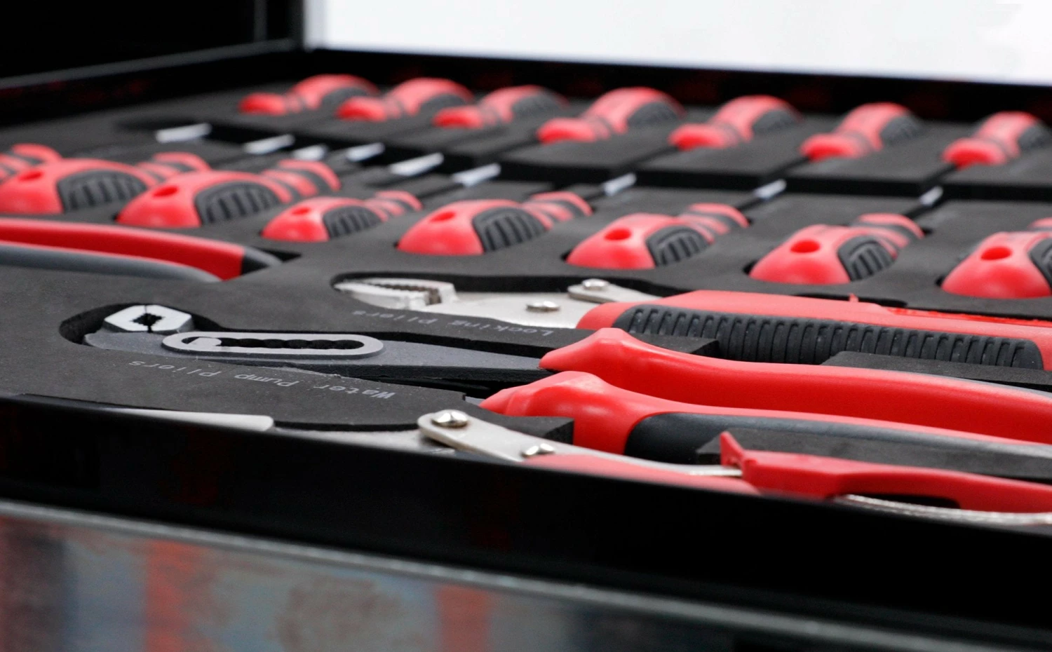 NewAge Products Pro Series Screwdriver And Plier Tray 4 NewAge Products Pro Series Screwdriver And Plier Tray