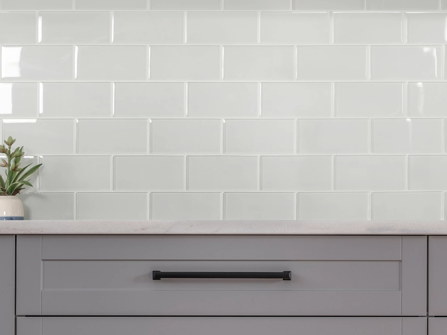 NewAge Products Kitchen Backsplash SUPER WHITE Glass Subway Tile Backsplash (11 Sq.ft. / Box) 2 NewAge Products Kitchen Backsplash SUPER WHITE Glass Subway Tile Backsplash (11 Sq.ft. / Box)