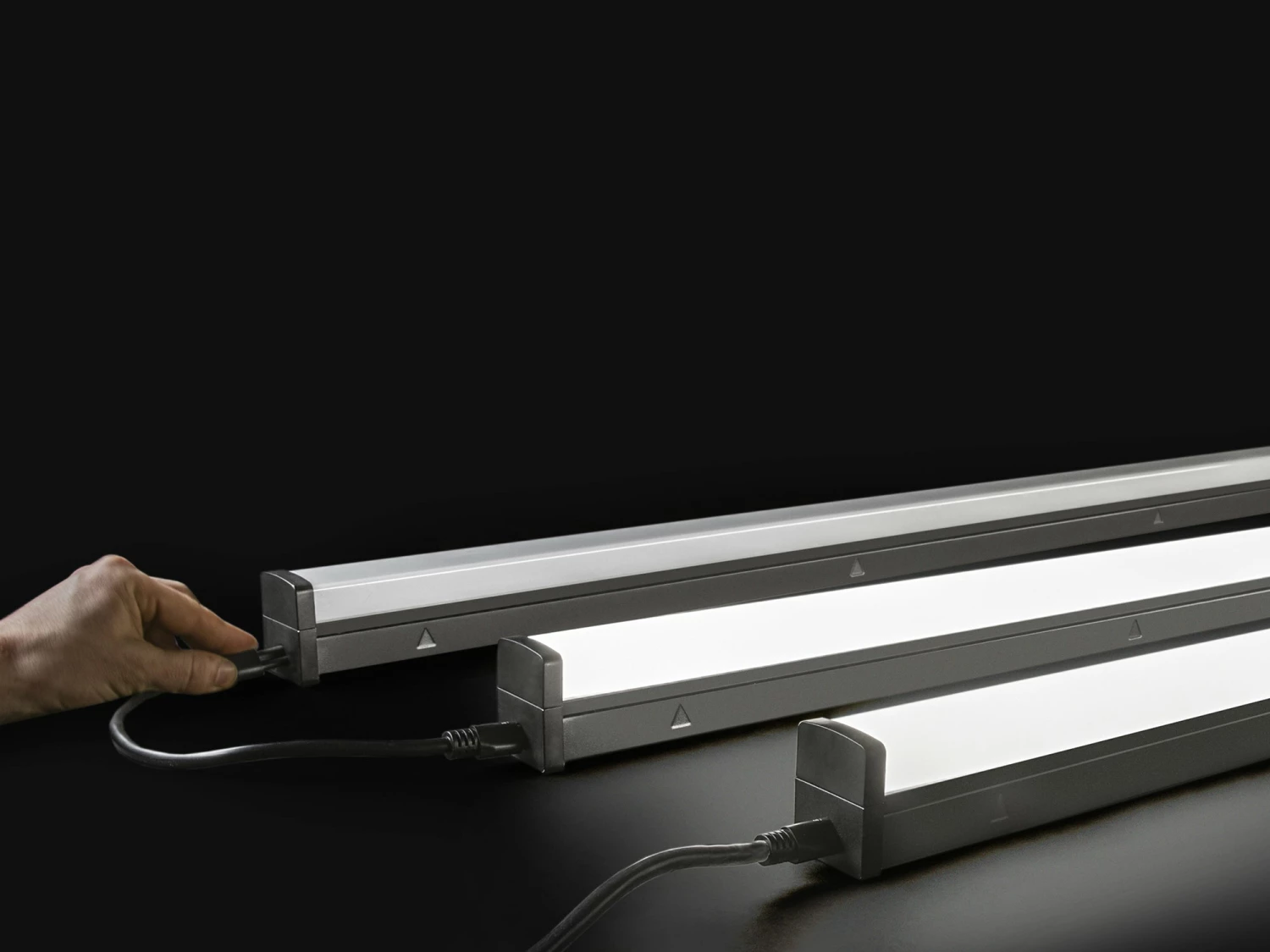 NewAge Products Linkable LED Shop Lights 6 NewAge Products Linkable LED Shop Lights