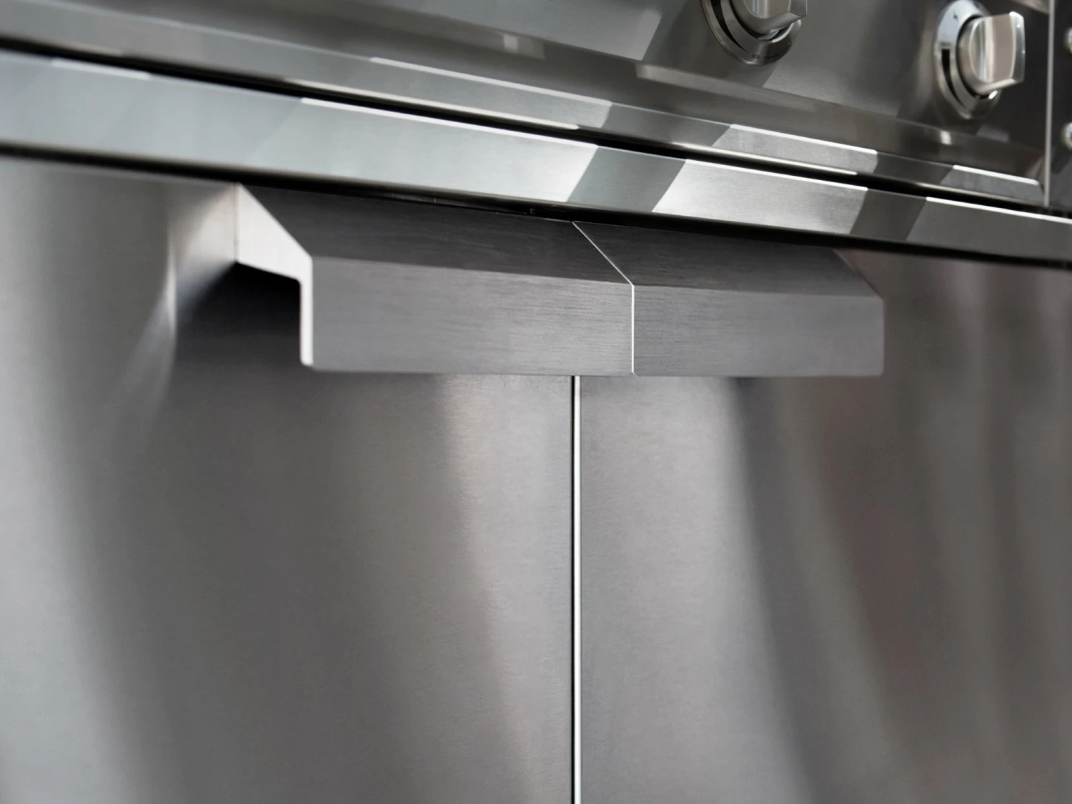 NewAge Products Outdoor Kitchen Classic Stainless Steel Gas Grill Cabinet 41 NewAge Products Outdoor Kitchen Classic Stainless Steel Gas Grill Cabinet