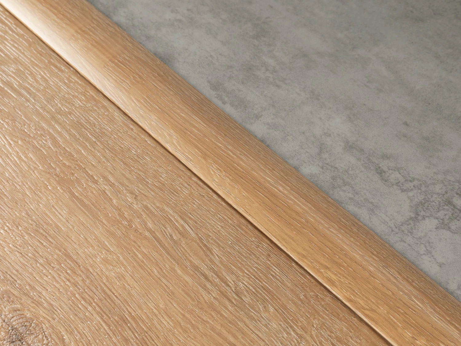 NewAge Products Sample Kit 46 In. T-Molding Transition Strip 9.5mm 4 NewAge Products Sample Kit 46 In. T-Molding Transition Strip 9.5mm