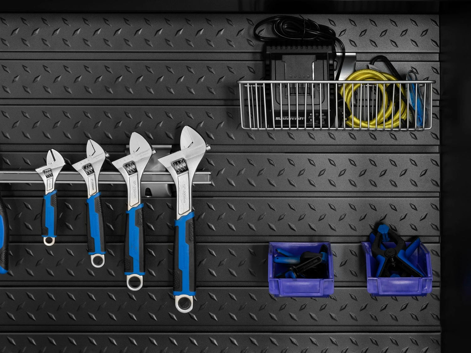 NewAge Products 2 X 56" Pro 3.0 Series Diamond Plate Slatwall Backsplash 15 NewAge Products 2 X 56" Pro 3.0 Series Diamond Plate Slatwall Backsplash